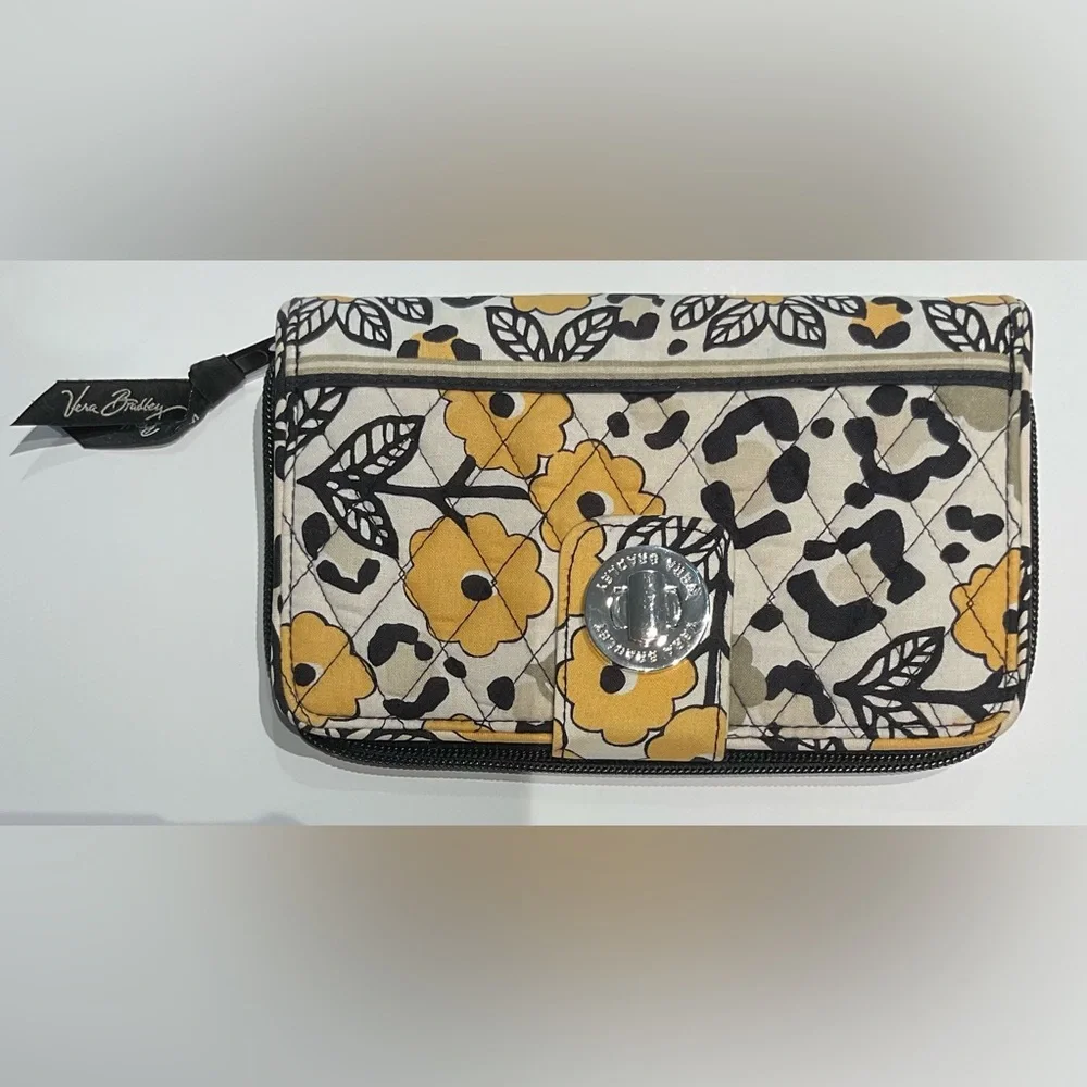 Vera Bradley Go Wild Quilted Turnkey Wallet - Picture 5 of 14